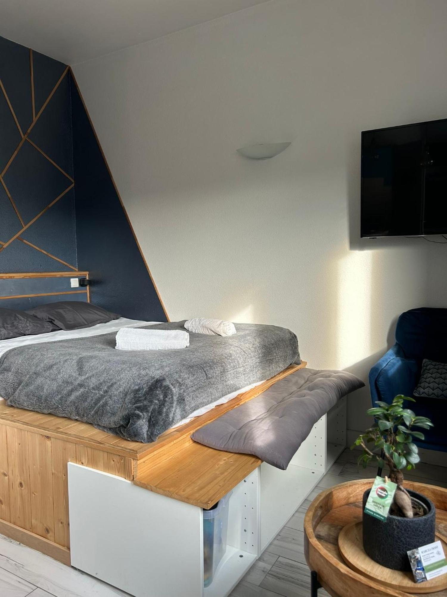 Superbe Studio Cosy Et Atypique 3 Etoiles Montbeliard Ngoại thất bức ảnh